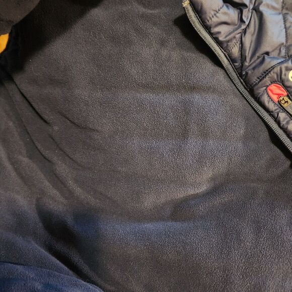 Vineyard Vines Boys Red Blue Nylon Puffer Vest Size Large - Picture 8 of 11